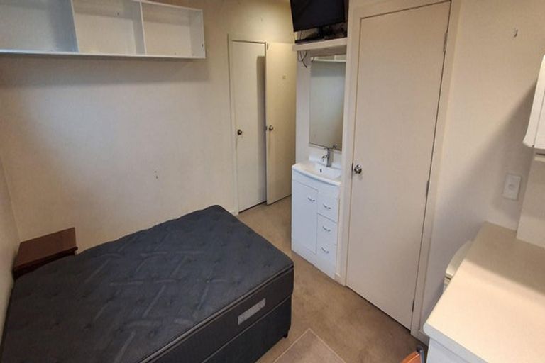 Photo of property in 57 Duke Street, North Dunedin, Dunedin, 9016