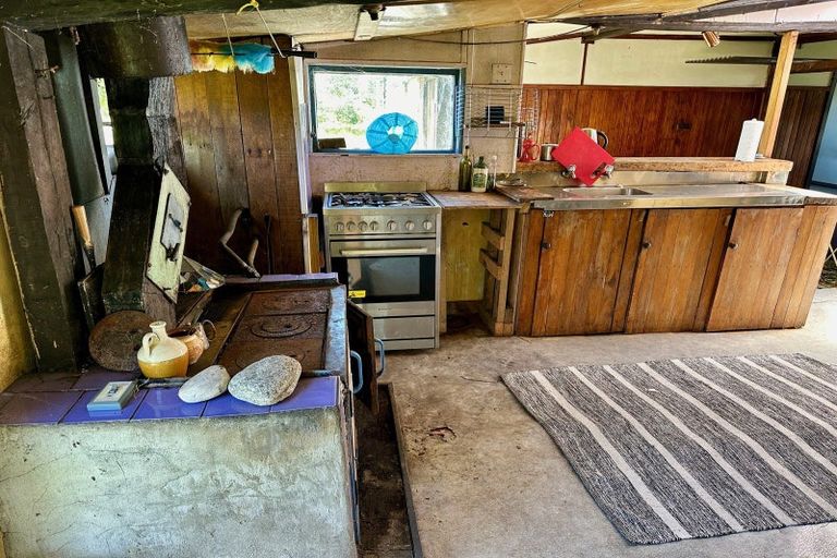 Photo of property in 12 Con Street, Seddonville, Westport, 7891