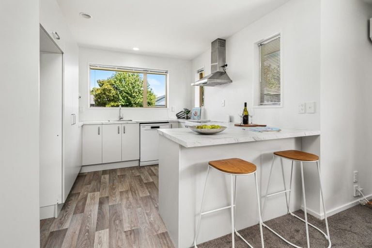 Photo of property in 16 Lindores Street, Addington, Christchurch, 8024