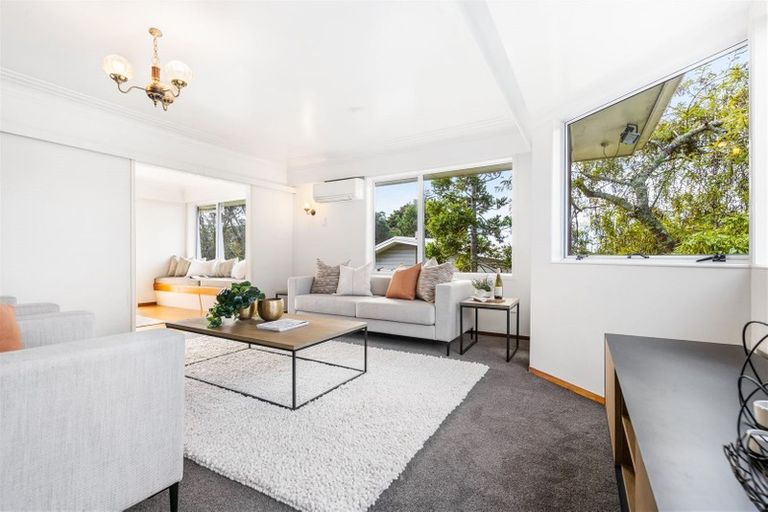 Photo of property in 113 Tiroroa Avenue, Te Atatu South, Auckland, 0610