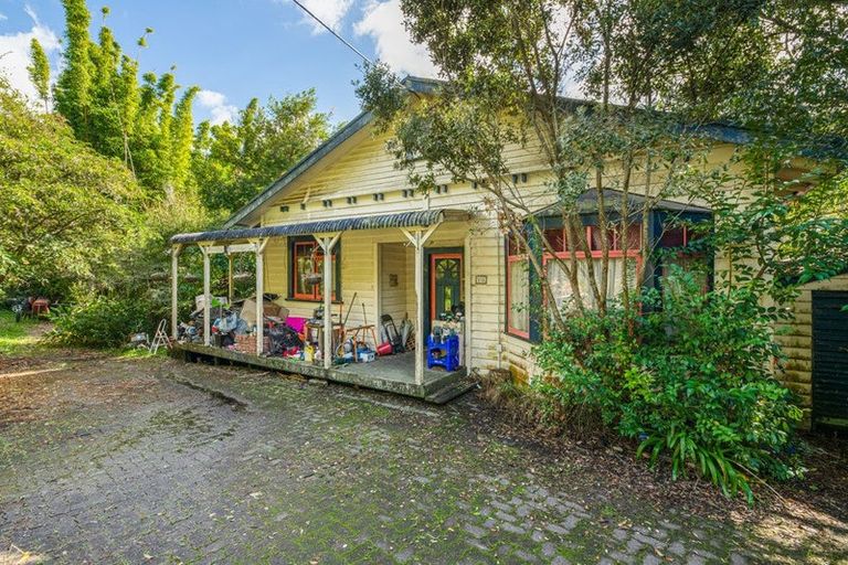 Photo of property in 85b Woodglen Road, Glen Eden, Auckland, 0602