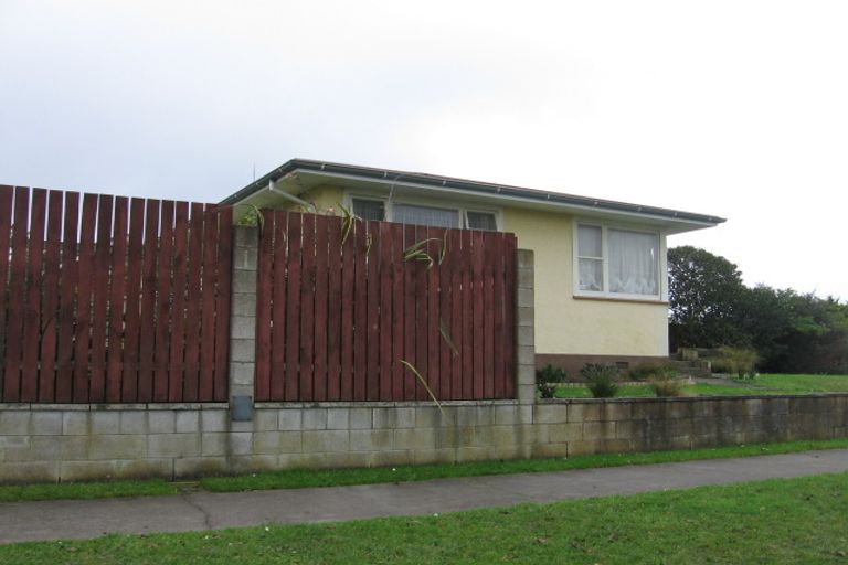 Photo of property in 3 Karamea Crescent, Kelvin Grove, Palmerston North, 4414