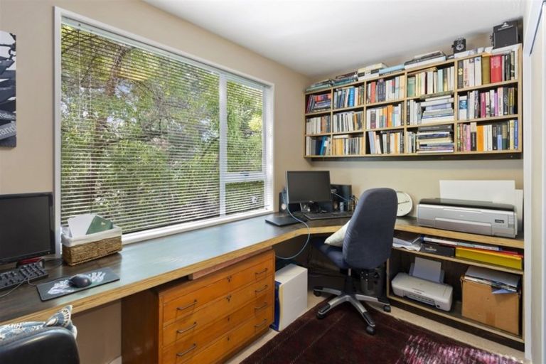 Photo of property in 8 Errol Lane, Huntsbury, Christchurch, 8022