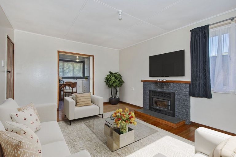 Photo of property in 8 Taraire Crescent, Otangarei, Whangarei, 0112