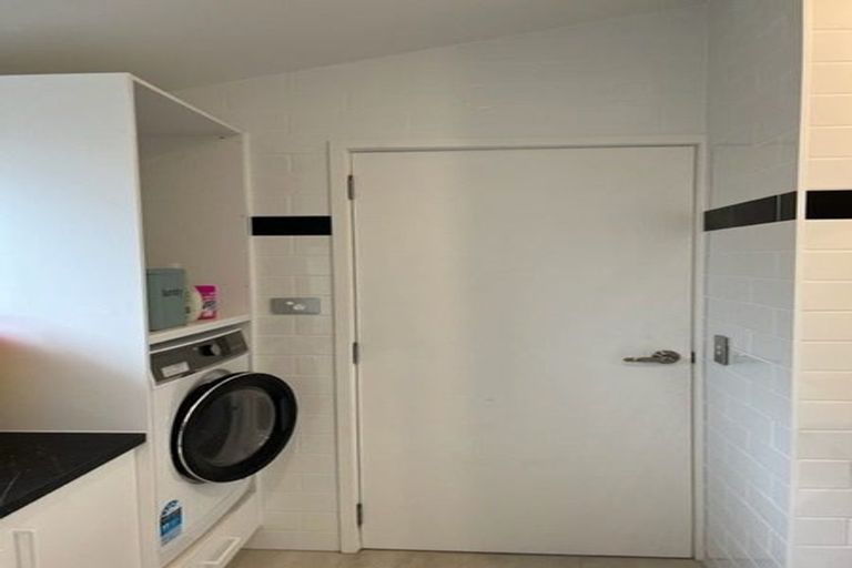 Photo of property in 53a Harbour View Road, Omokoroa, 3114