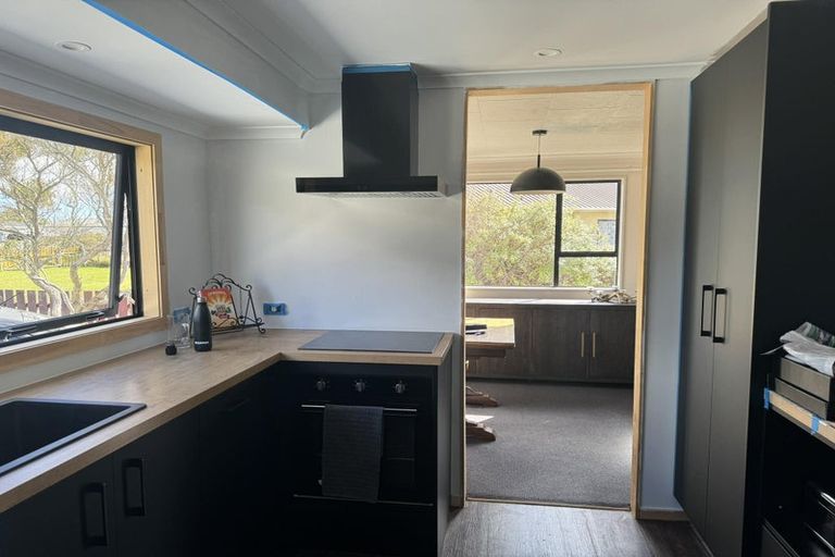 Photo of property in 13 Course Lane, Sanson, 4817