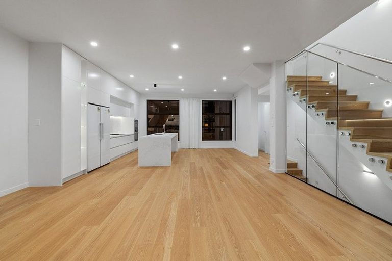 Photo of property in 50c Killarney Street, Takapuna, Auckland, 0622