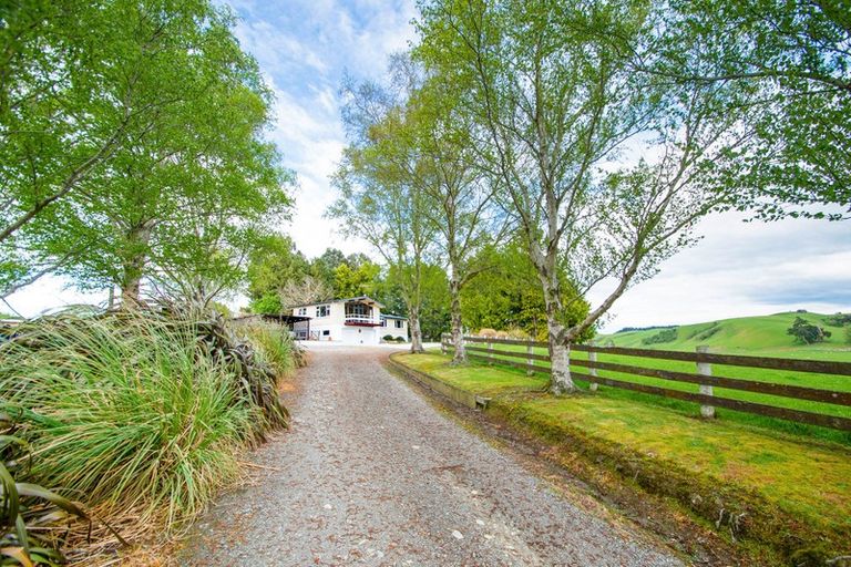 Photo of property in 7 Clarks Flat Road, Lawrence, 9593