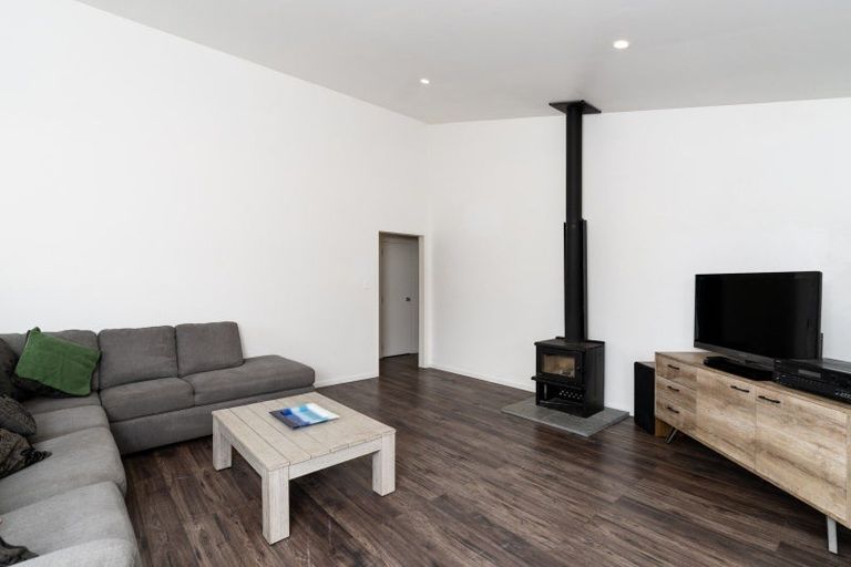 Photo of property in 28 Wrights Road, Raglan, 3295