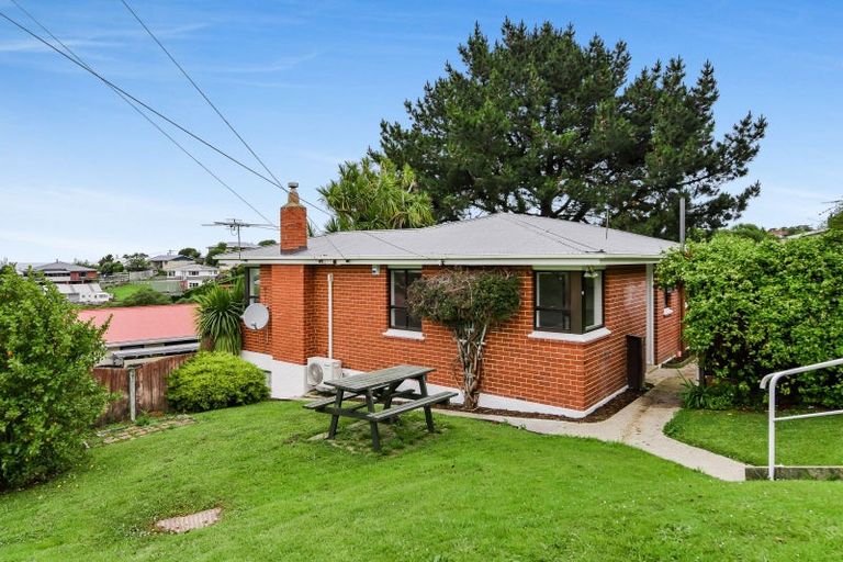 Photo of property in 28 Puketai Street, Andersons Bay, Dunedin, 9013