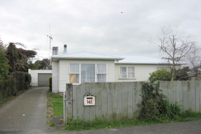 Photo of property in 141 Liverpool Street, Levin, 5510