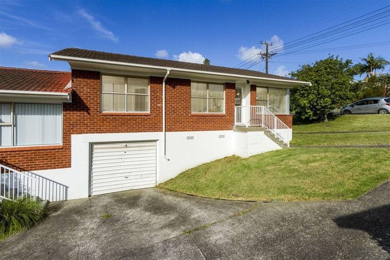 Photo of property in 1/21 Quebec Road, Milford, Auckland, 0620
