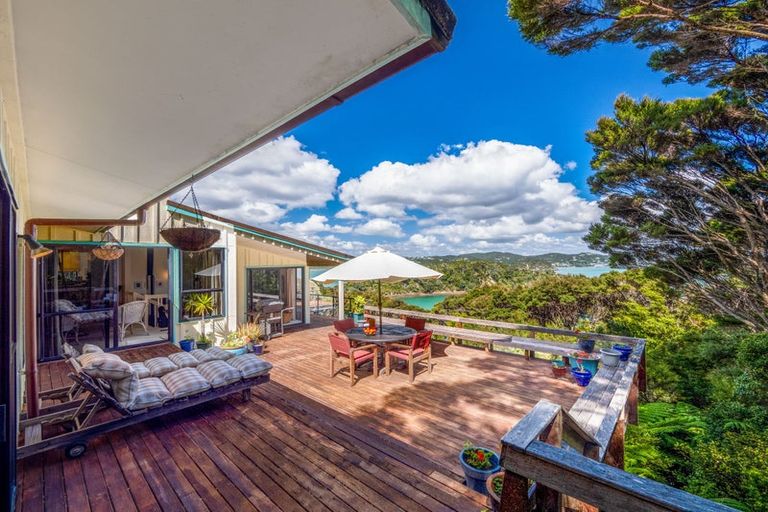 Photo of property in 37 Gilbert Mair Rise, Russell, 0272