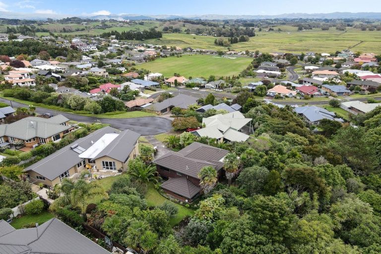 Photo of property in 26 Tironui Terrace, Western Heights, Hamilton, 3200