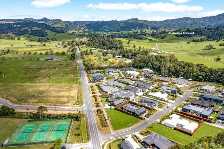 Photo of property in 28 Awanui Crescent, Matakana, Warkworth, 0985