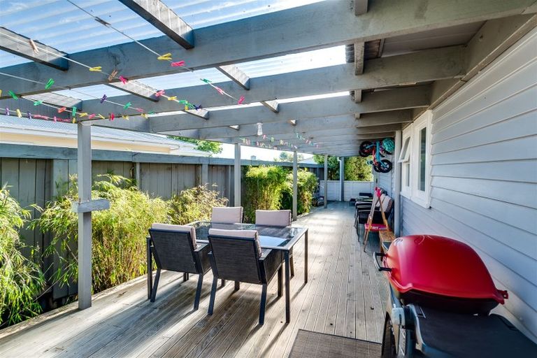 Photo of property in 95 Bill Hercock Street, Pirimai, Napier, 4112