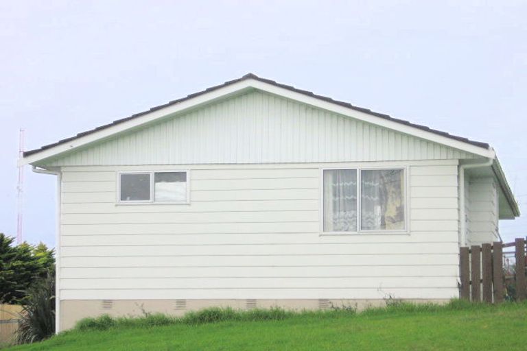 Photo of property in 4 Doone Place, Massey, Auckland, 0614