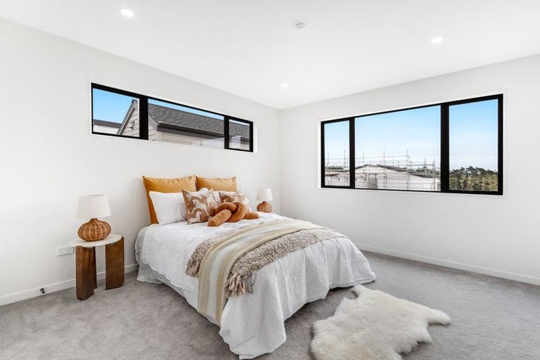 Photo of property in 24 Toetoe Street, Westgate, 0814