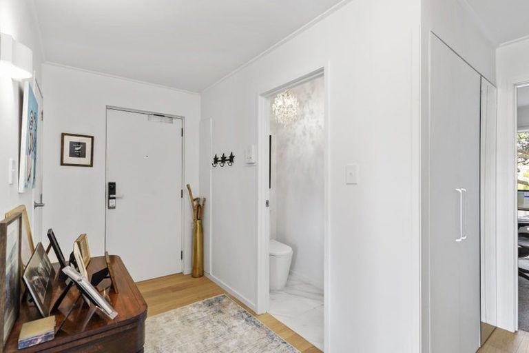 Photo of property in 6/21 Clifton Road, Hauraki, Auckland, 0622