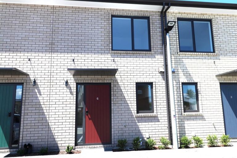 Photo of property in 6 Timata Lane, Favona, Auckland, 2024