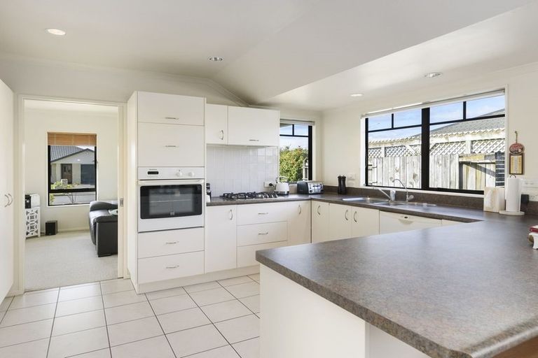 Photo of property in 26 Murray Court, Paraparaumu Beach, Paraparaumu, 5032