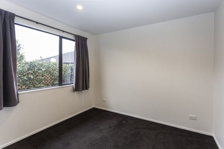 Photo of property in 10 Vale Terrace, Wigram, Christchurch, 8042
