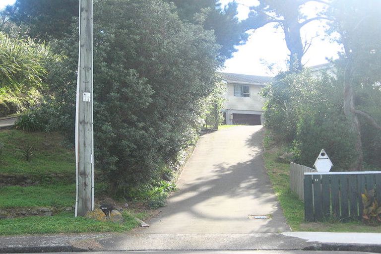 Photo of property in 13 Horomona Road, Paekakariki, 5034