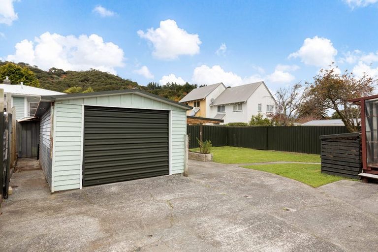 Photo of property in 46 Meremere Street, Wainuiomata, Lower Hutt, 5014