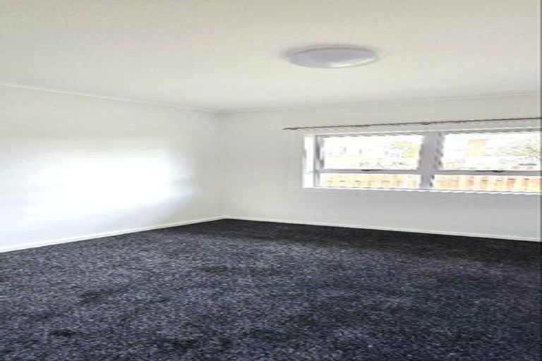 Photo of property in 1/159 Coronation Road, Hillcrest, Auckland, 0627