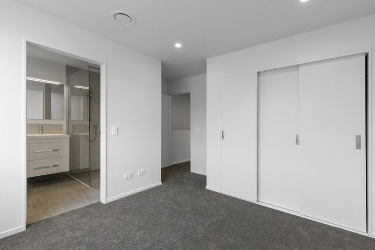 Photo of property in 58 Oakum Road, Whitby, 5024