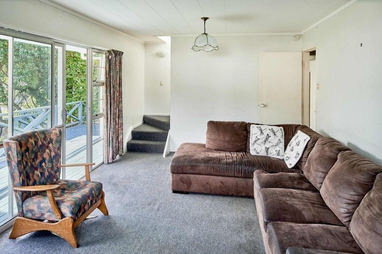 Photo of property in 1/8 Azimuth Place, Whitby, Porirua, 5024