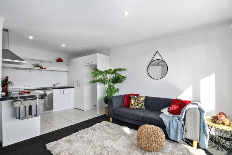 Photo of property in Totara Grove, 6/115 Grove Street, The Wood, Nelson, 7010