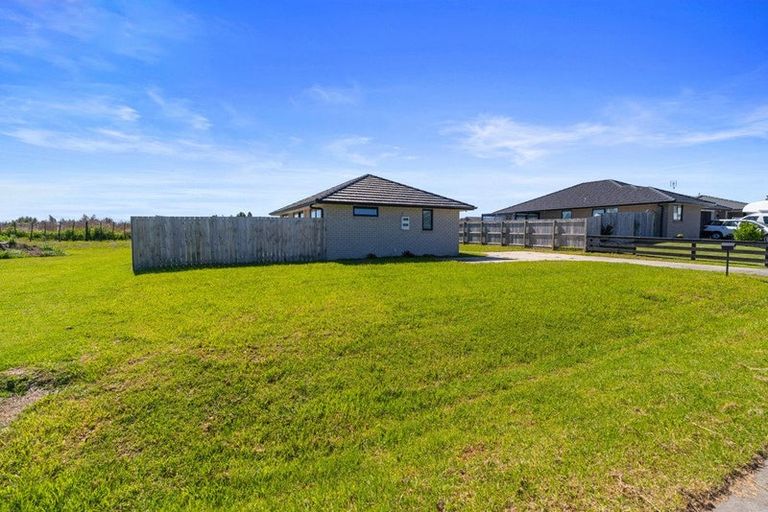 Photo of property in 35 Eccles Avenue, Te Kauwhata, 3710