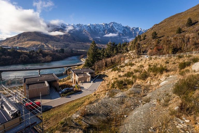 Photo of property in 12 Old Homestead Place, Kawarau Falls, Queenstown, 9300