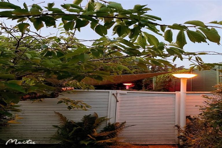 Photo of property in 12 Maidstone Road, Ilam, Christchurch, 8041