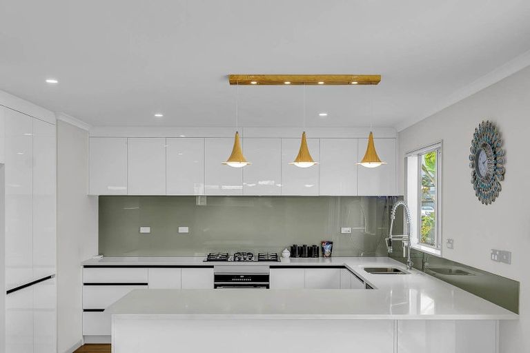 Photo of property in 95d Raglan Street, Mangere East, Auckland, 2024