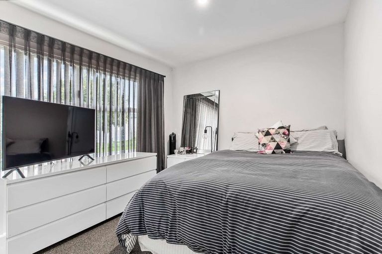 Photo of property in 33 Arion Road, Takanini, 2112