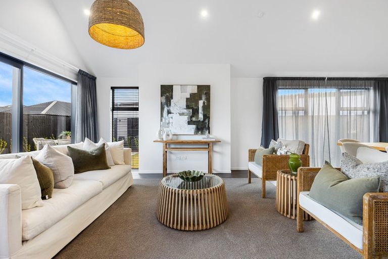 Photo of property in 4 Eyles Street, Marshland, Christchurch, 8083