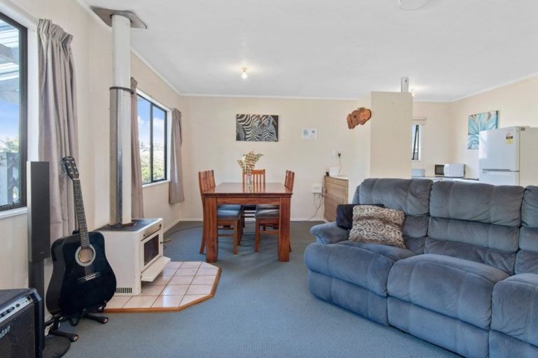 Photo of property in 32b Meander Drive, Welcome Bay, Tauranga, 3112