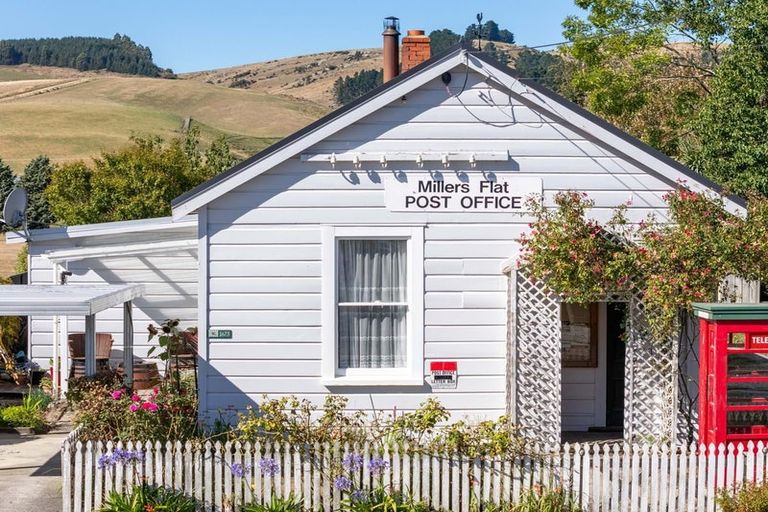 Photo of property in 1673 Teviot Road, Millers Flat, Roxburgh, 9572