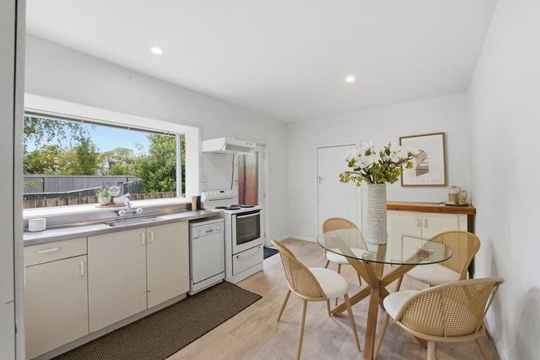 Photo of property in 124a Glandovey Road, Strowan, Christchurch, 8052