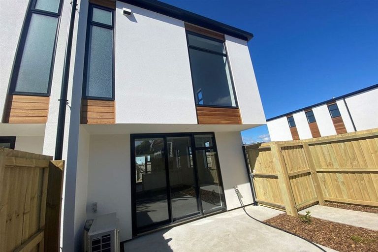 Photo of property in 2/35 Percy Street, Phillipstown, Christchurch, 8011