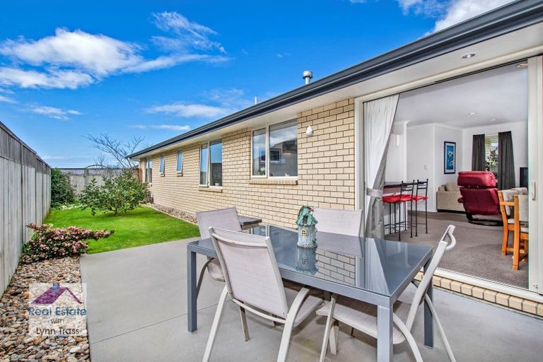 Photo of property in 42 Wairau Drive, Tikipunga, Whangarei, 0112