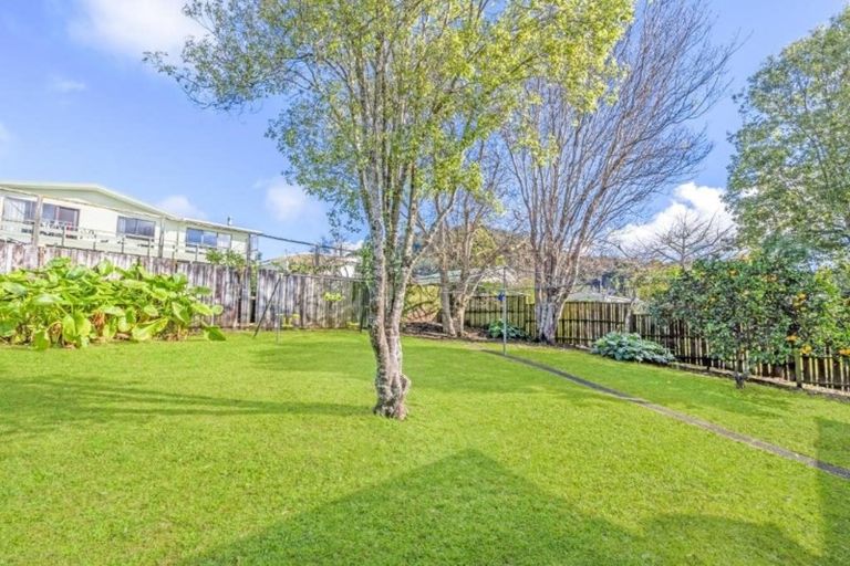 Photo of property in 24 Crawford Crescent, Te Kamo, Whangarei, 0112