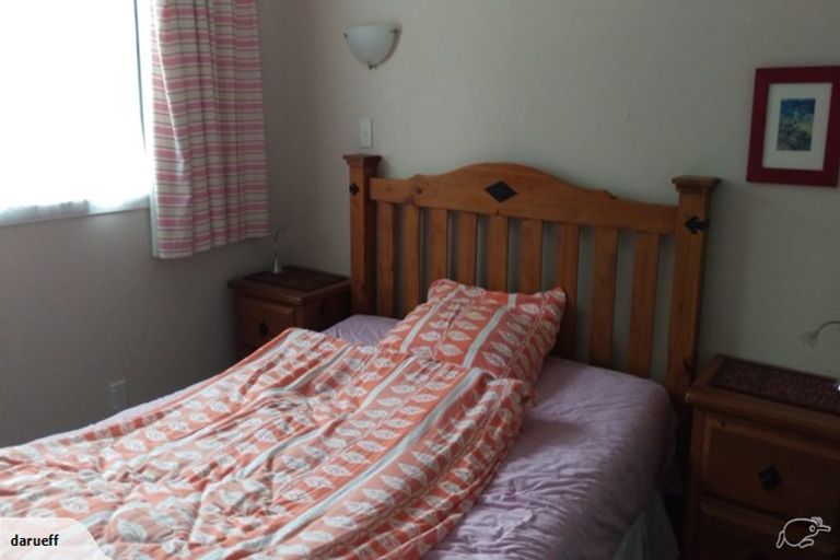 Photo of property in 202 Townsend Road, Miramar, Wellington, 6022