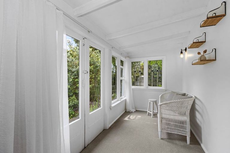 Photo of property in 43 Croziers Road, St Albans, Christchurch, 8052