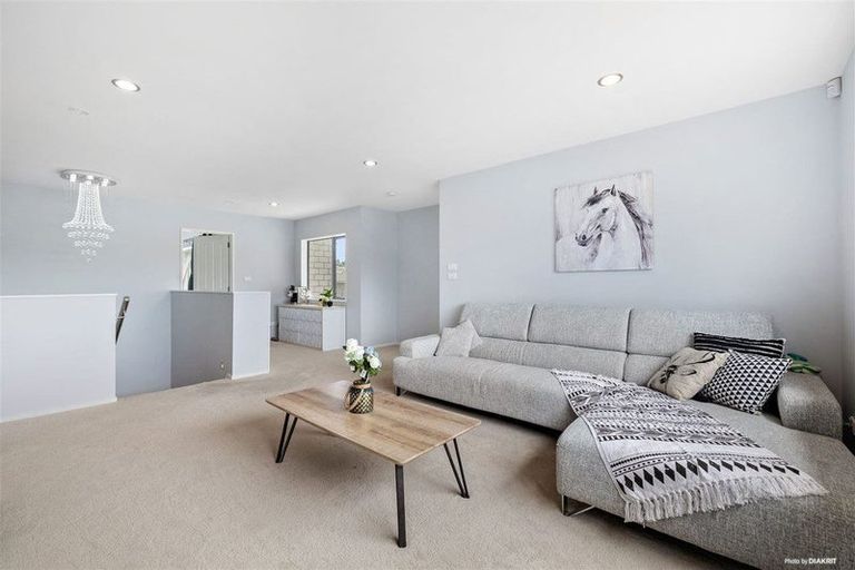 Photo of property in 24 Kellett Road, Ranui, Auckland, 0612