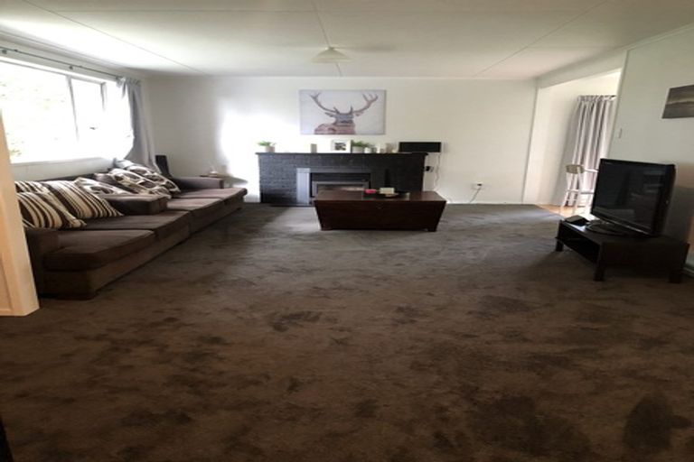 Photo of property in 16 Oleander Place, Bell Block, New Plymouth, 4312