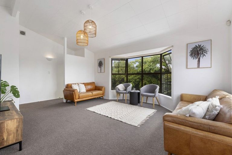 Photo of property in 8 Taurus Place, Kawaha Point, Rotorua, 3010