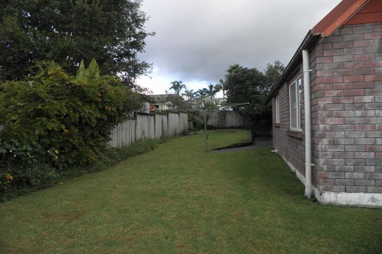 Photo of property in 12 Mountain Beech Rise, Albany, Auckland, 0632